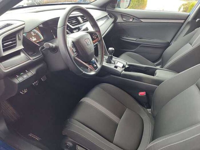 Honda Civic 1.0 i-VTEC Turbo Elegance -Navi -DAB -PDC -1.Hand