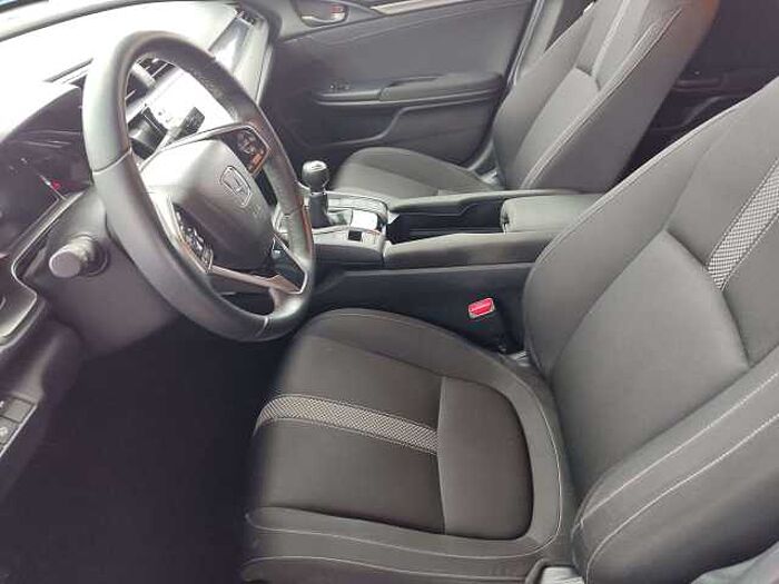 Honda Civic 1.0 i-VTEC Turbo Elegance -Navi -DAB -PDC -1.Hand