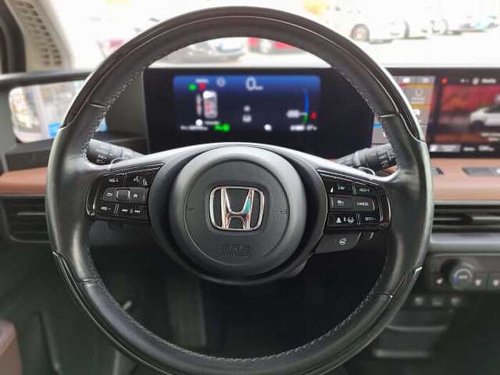 Honda e Advance-Paket -Navi -Pano-LED-17Zoll-Arml.-Leder