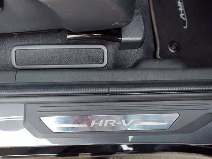 Honda HR-V HR-V 1.5 i-VTEC TURBO CVT Sport -Navi -AHK -1.Hand