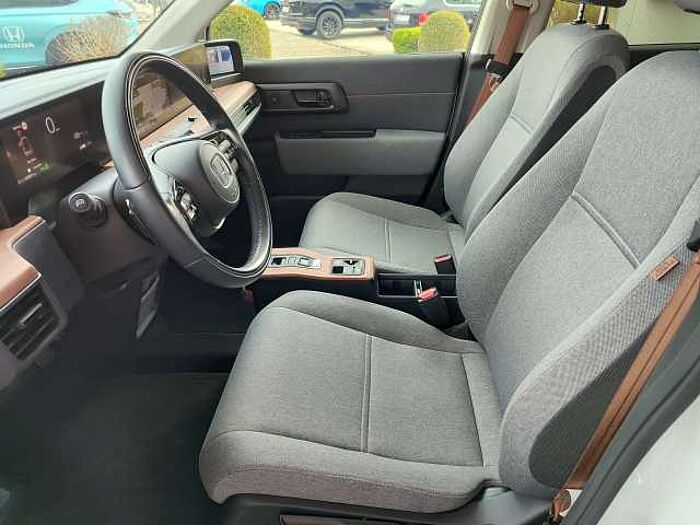 Honda e Advance-Paket -Navi -Pano -LED -17-Zoll -Kamera