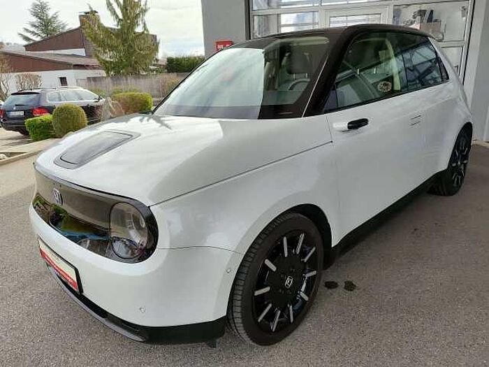 Honda e Advance-Paket -Navi -Pano -LED -17-Zoll -Kamera