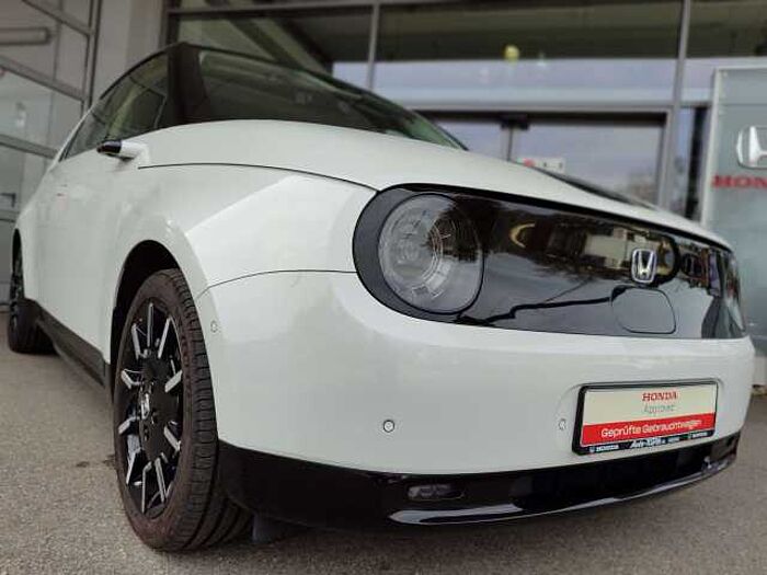 Honda e Advance-Paket -Navi -Pano -LED -17-Zoll -Kamera