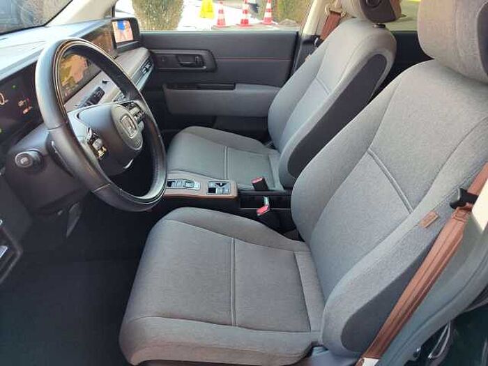 Honda e Advance-Paket -Navi -Pano -LED -17-Zoll -Kamera