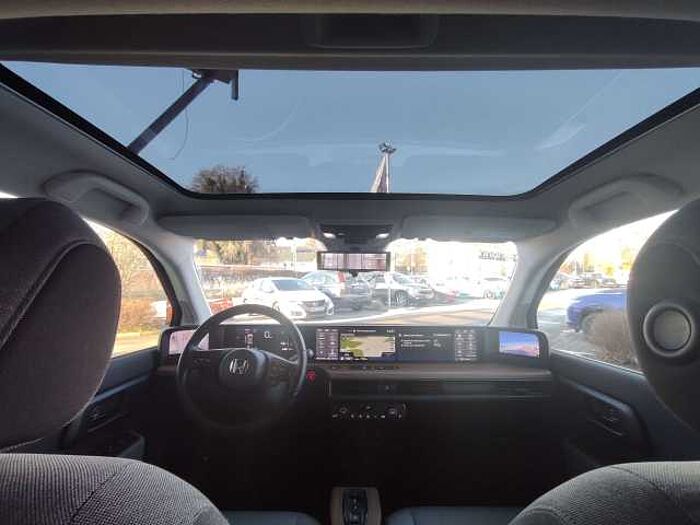 Honda e Advance-Paket -Navi -Pano -LED -17-Zoll -Kamera