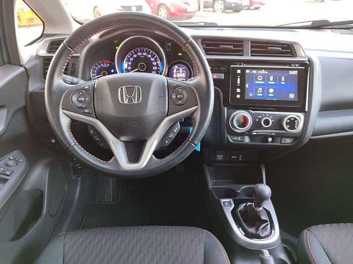 Honda Jazz Jazz 1.5 i-VTEC Dynamic - PDC - DAB - LED - NAVI