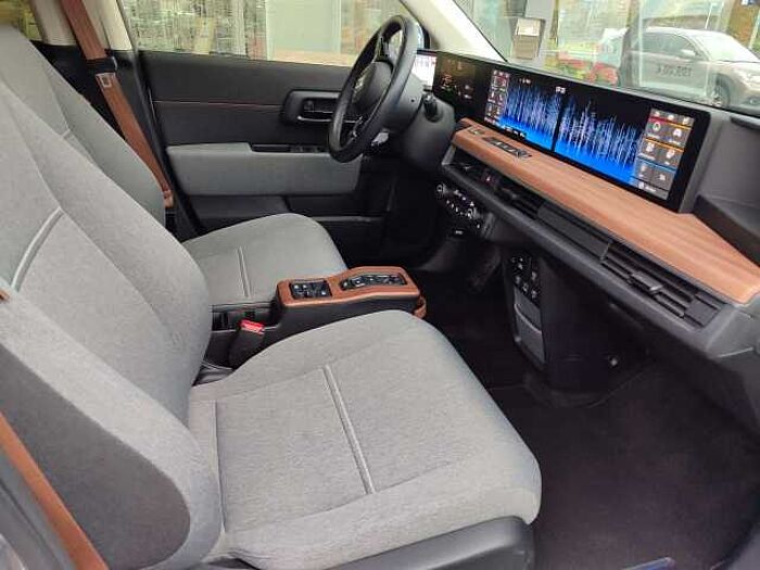 Honda e Advance-Paket -Navi -Pano -LED -17-Zoll -Kamera