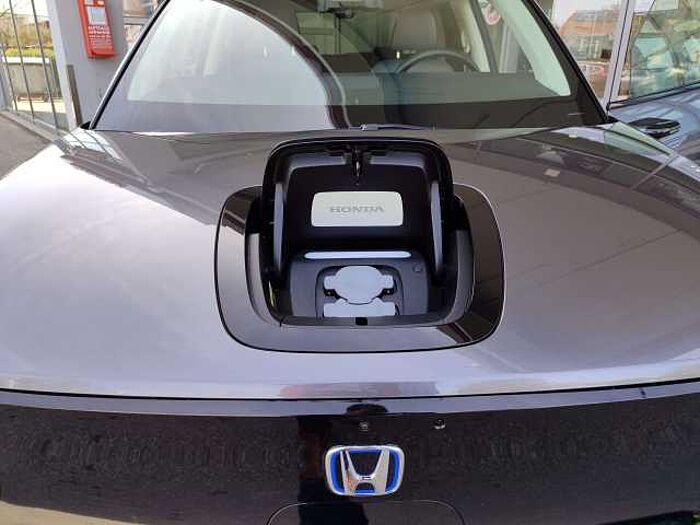 Honda e Advance-Paket -Navi -Pano -LED -17-Zoll -Kamera