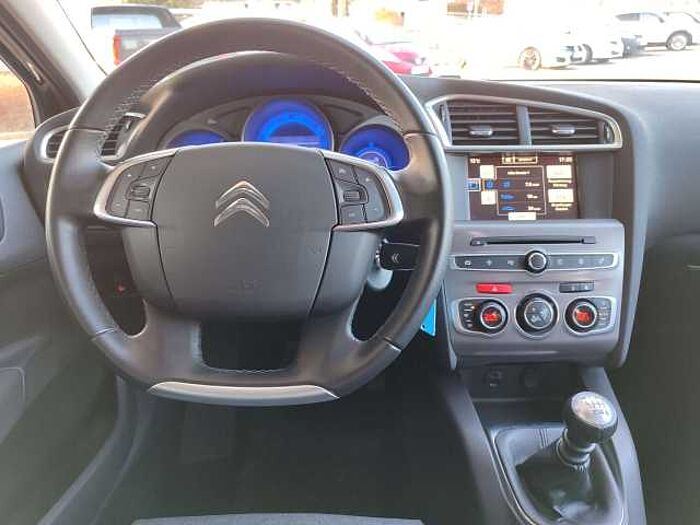 Citroen C4 BlueHDi 120 Stop&Start Selection -Navi -PDC