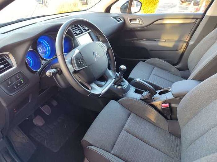 Citroen C4 BlueHDi 120 Stop&Start Selection -Navi -PDC
