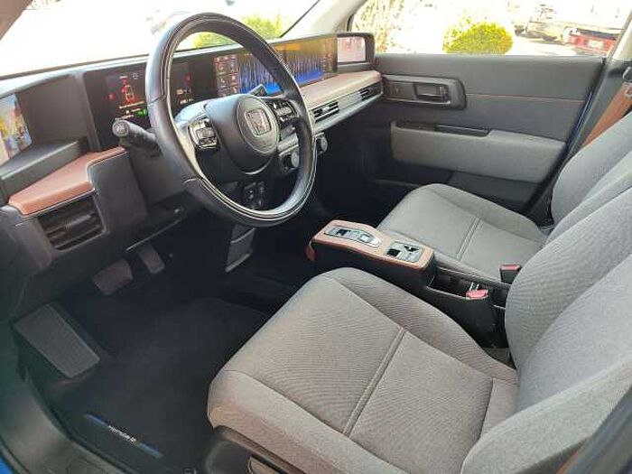 Honda e Advance-Paket -Navi -Pano -LED -17-Zoll -Kamera