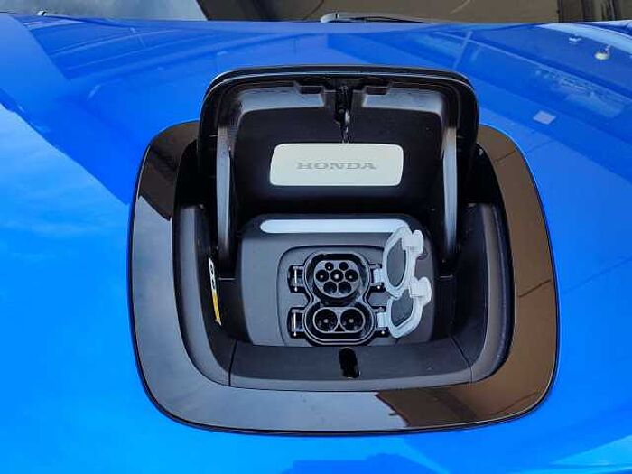 Honda e Advance-Paket -Navi -Pano -LED -17-Zoll -Kamera