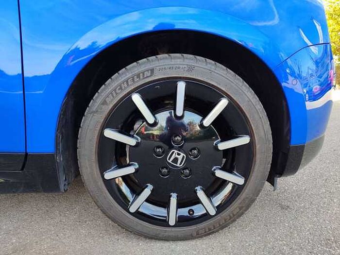 Honda e Advance-Paket -Navi -Pano -LED -17-Zoll -Kamera