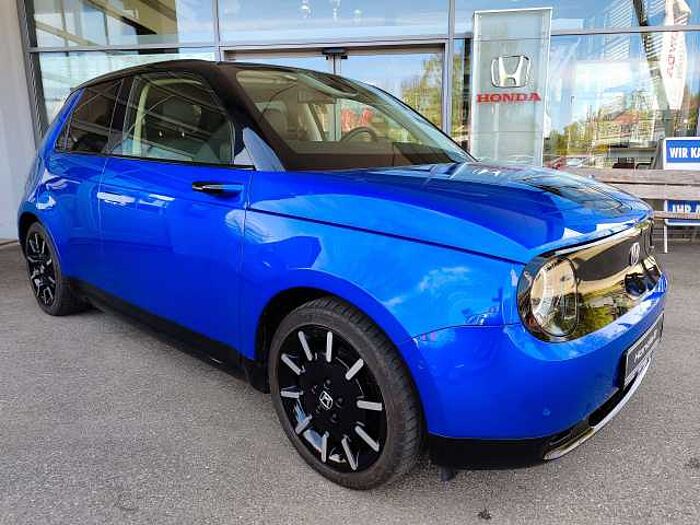 Honda e Advance-Paket -Navi -Pano -LED -17-Zoll -Kamera