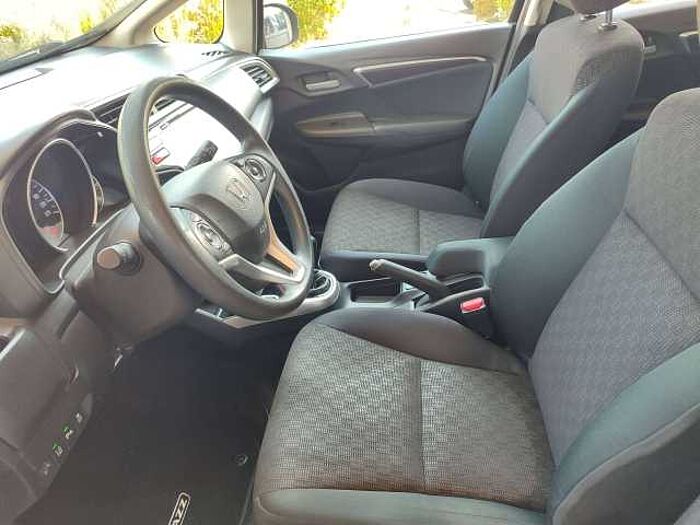 Honda Jazz Jazz 1.3 i-VTEC Comfort - PDC - Alu - 1.Hand - leichter Hagel!