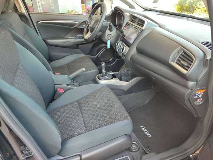 Honda Jazz Jazz 1.3 i-VTEC Comfort - PDC - Alu - 1.Hand - leichter Hagel!